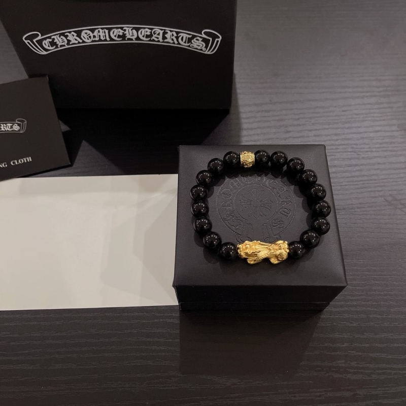 Ch**me He**ts bracelets